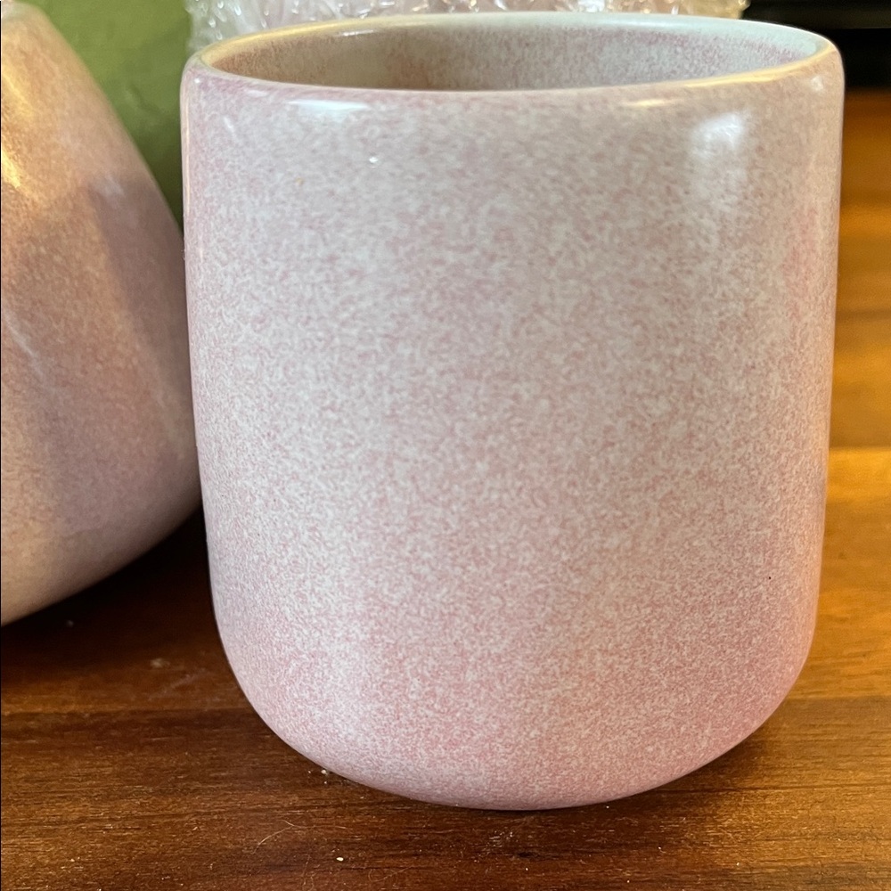 Vintage Ceramics Pink Tea Set with Bamboo Handle - Picture 2 of 14